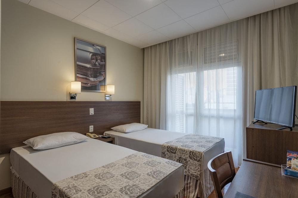 Monreale Express Ribeirao Preto Hotell Exteriör bild