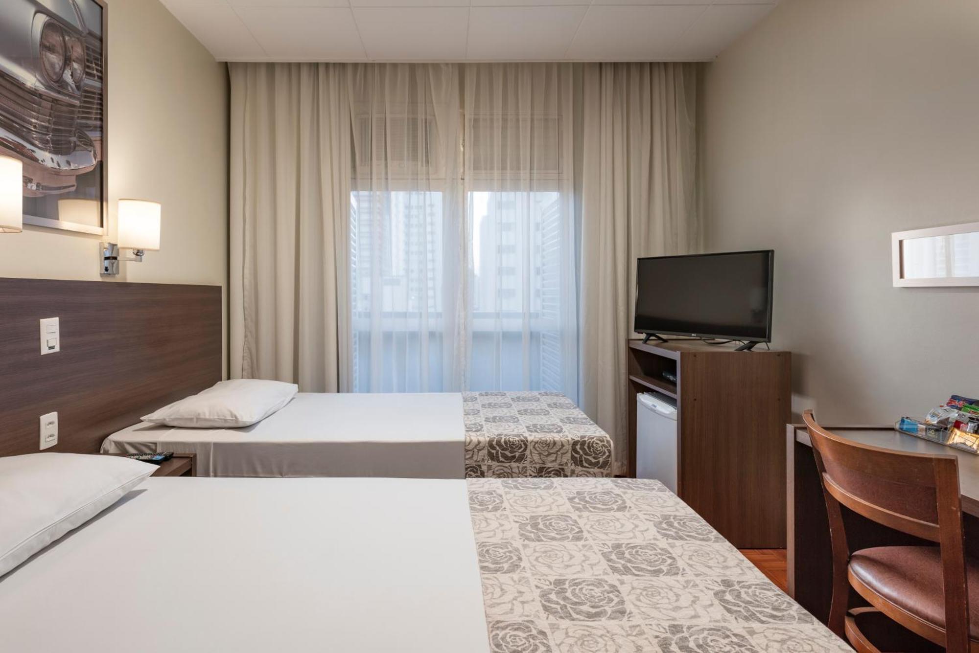 Monreale Express Ribeirao Preto Hotell Exteriör bild